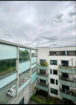 Sonnige, möblierte und zentralgelegene 3-Zimmer-Wohnung im 4. Stock – 21035 Hamburg – Vorschaubild 5