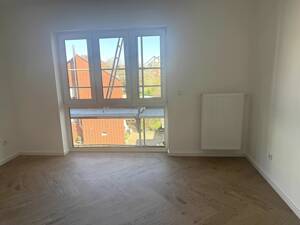 Urban und doch zentral: Gut aufgeteilte 2 Zimmer mit Balkon in beliebter Lage von Krefeld Uerdingen – 47829 Krefeld – Vorschaubild 3