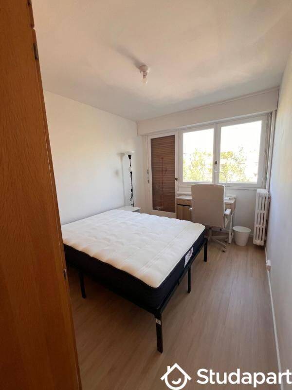 1 pièce 12 m² · à Rennes · 12 m² · 525 €/mois