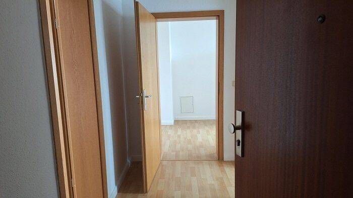 Dachgeschosswohnung inkl Einbauküche und Tageslichtbad – Chemnitz – Vorschaubild 9
