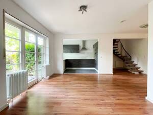 Ein "Haus im Haus" mit Terrasse, eigenem Garten und Tiefgarage.... – 12209 Berlin – Vorschaubild 3