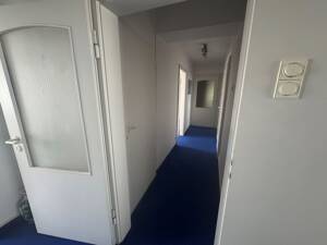 möblierte 2,5-Raum-Wohnung in ruhiger Südlage, zentral, Grünanlage-Essen-Moltkeviertel, direkt vom Eigentümer, provisionsfrei – 45138 Essen – Vorschaubild 3