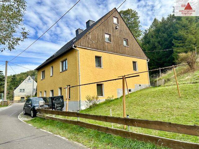 Einfamilienhaus in ruhiger Lage zum Ausbau - Wiesa im schönen Erzgebirge! – Thermalbad Wiesenbad – Bild 1 von 9