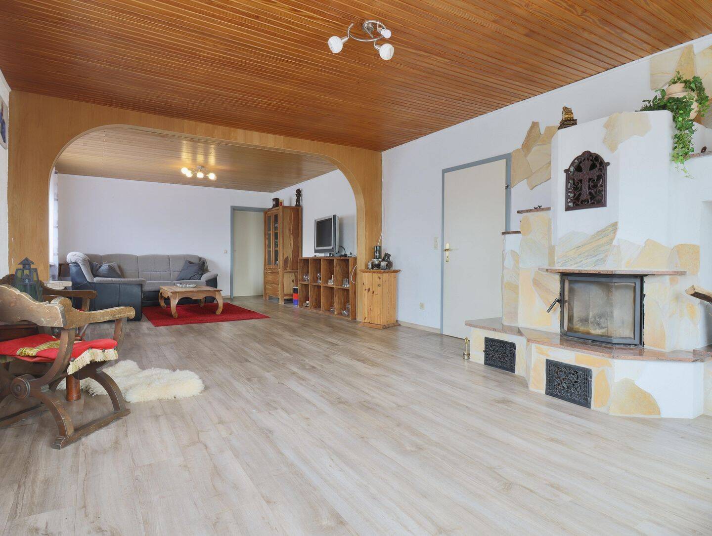 Weitblick & Ruhe: Großzügiger Bungalow mit separatem Bauplatz. – Braunlage – Vorschaubild 3