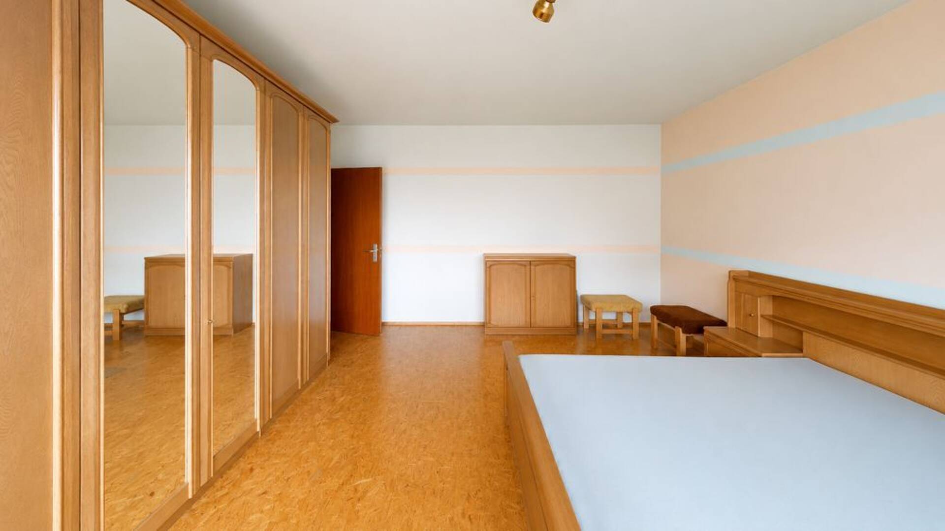 Haus in 86633 Neuburg an der Donau mit 276,7 m² kaufen