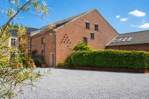 Außergewöhnliches Loft-Juwel mit Einfamilienhaus-Charakter in denkmalgeschütztem Hof-Ensemble! – 47229 Duisburg – Vorschaubild 2
