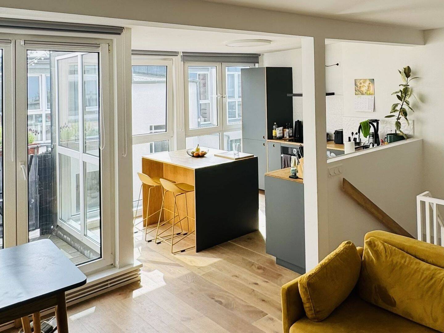 Provisionsfrei: Dachgeschoss-Maisonette mit Terrasse im begehrten Scheunenviertel