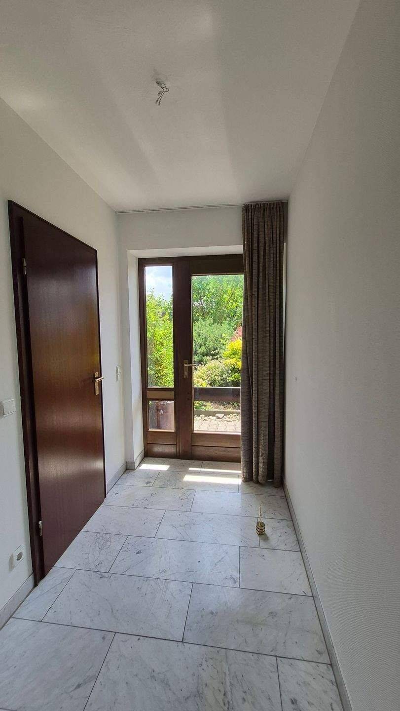 Top gepflegte Liegenschaft in gesuchter Lage von Rheydt ! Garten, Terrasse, Balkon und Garage – Mönchengladbach – Vorschaubild 6