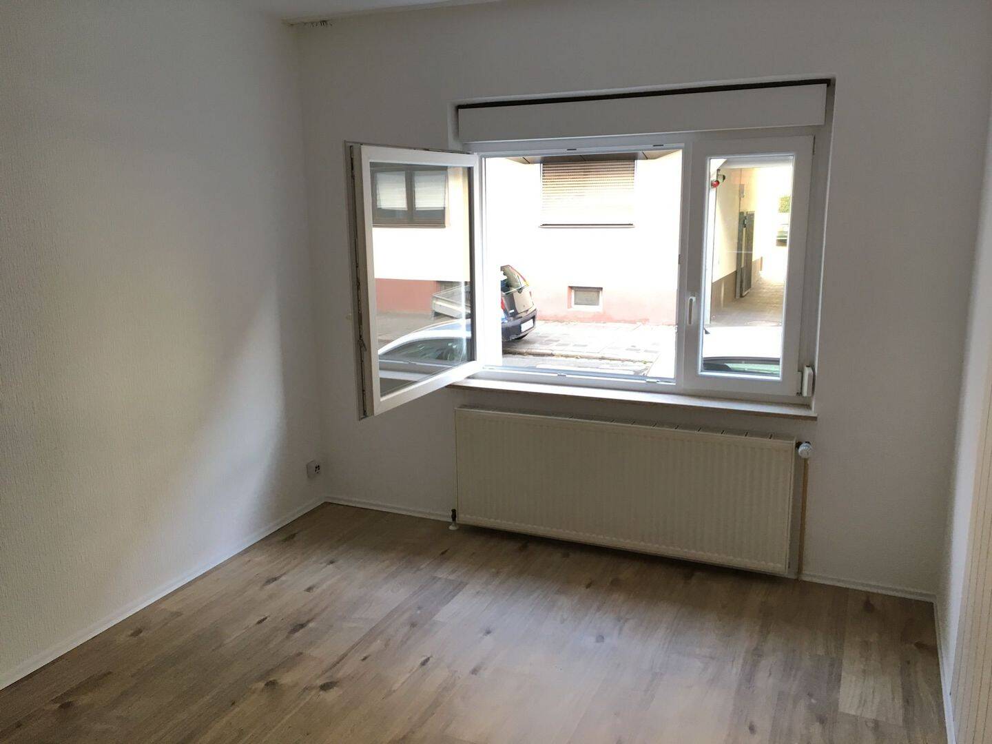 Kapitalanlage in gefragter Lage – gepflegte 2-Zimmer-Wohnung in der Nürnberger Südstadt – Nürnberg – Vorschaubild 4