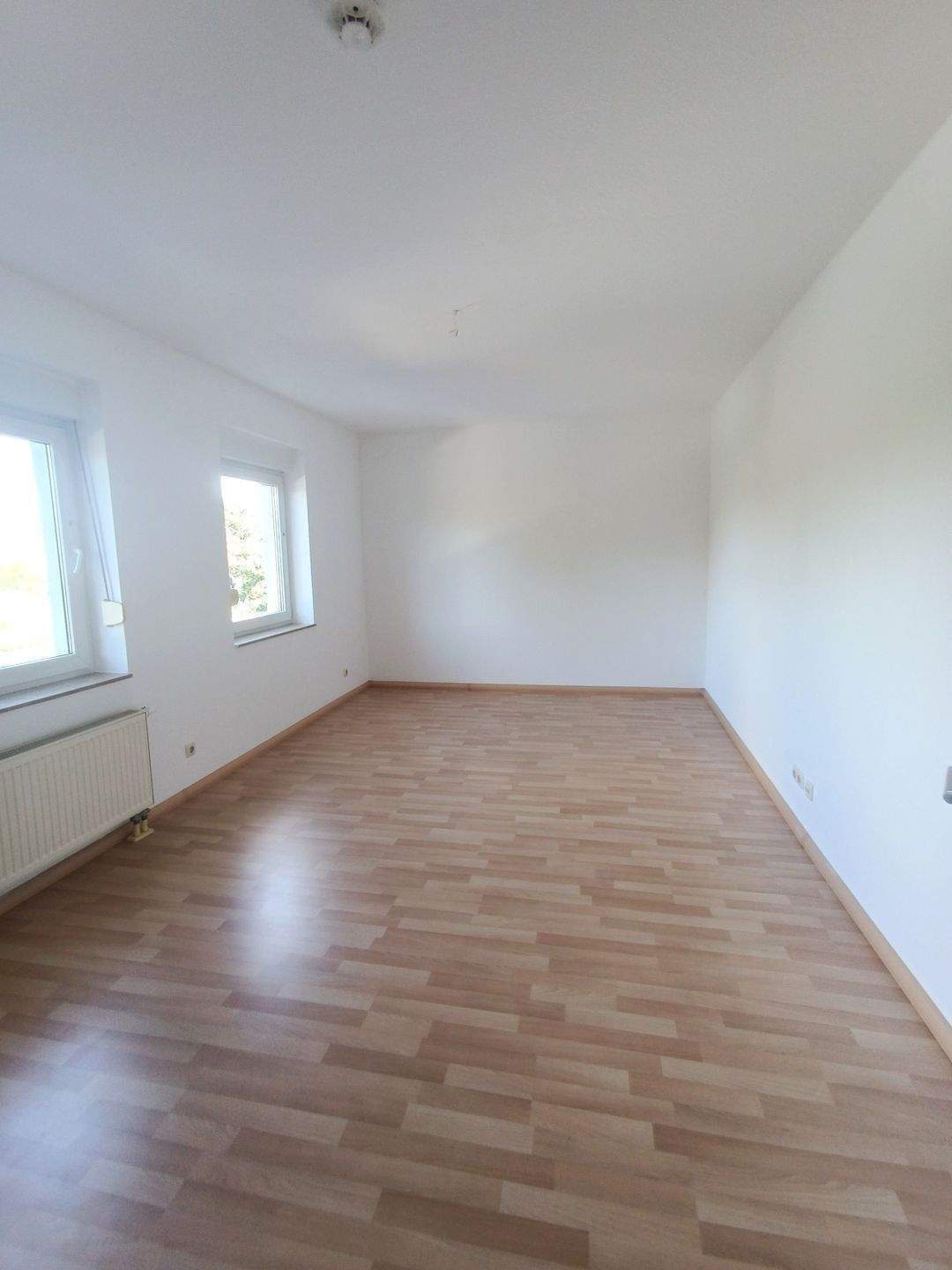Schöne 2-Raum Wohnung in ruhiger Lage mit großem Balkon – Magdeburg – Vorschaubild 5