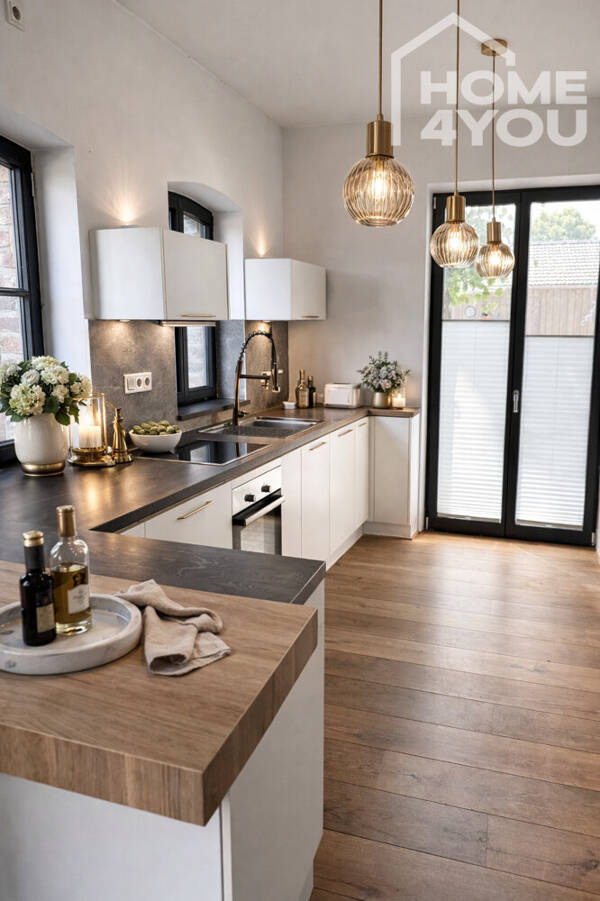 Terrassenwohnung in 50997 Köln mit 140 m² kaufen