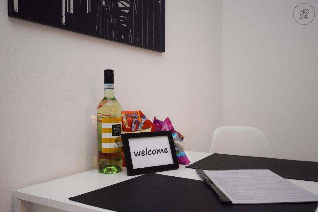 Möbliertes Apartment Nähe Barbarossaplatz – Köln – Vorschaubild 4