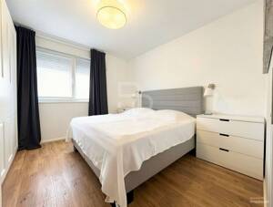 Modern. Hell. Großzügig. 3-Zimmer-Wohnung mit Sonnenterrasse – 51149 Köln – Vorschaubild 3