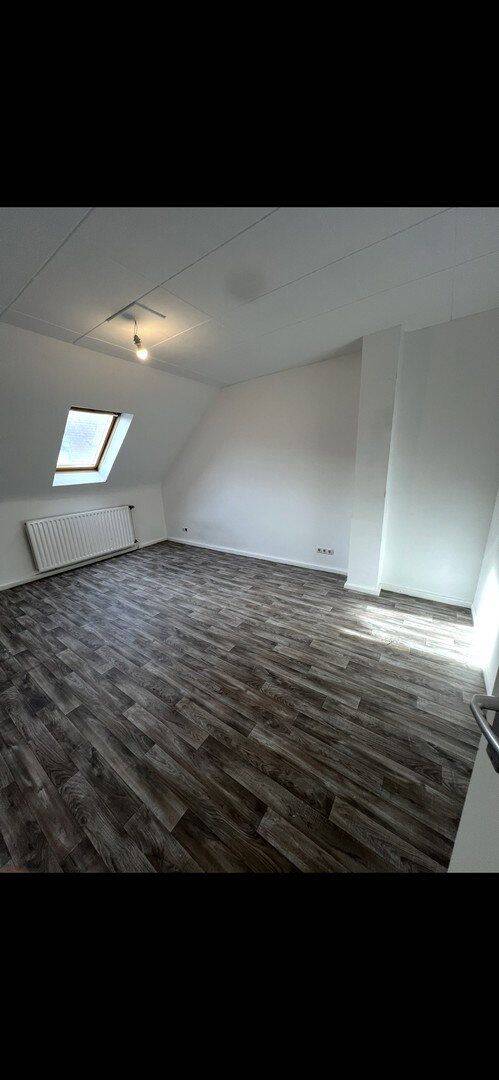 ruhige und gepflegte Dachgeschoss-Wohnung in zentraler Lage – Hagen – Vorschaubild 4