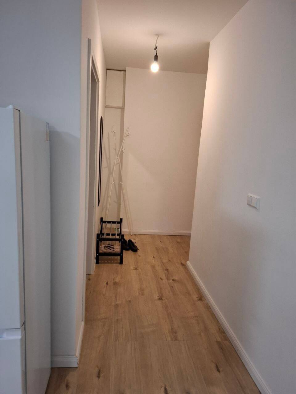 Möbliertes Zimmer für Damen in einer 3-Zimmer-WG zu vermieten – Berlin – Vorschaubild 5