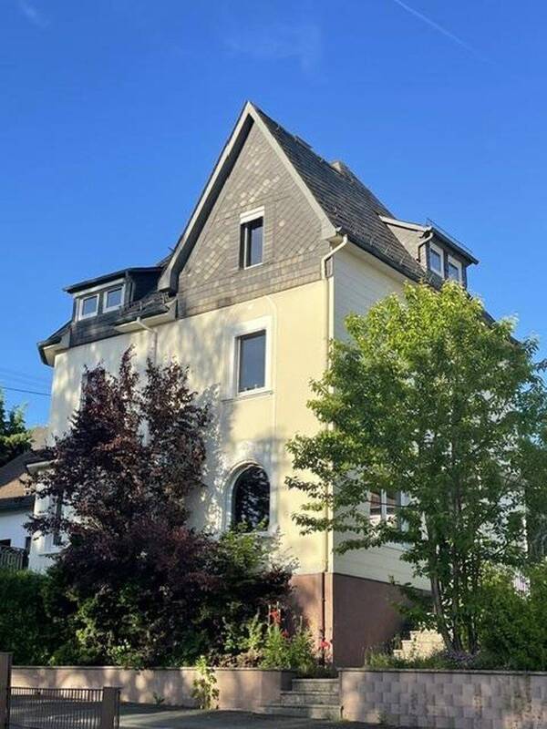 Haus in 57076 Siegen-Weidenau mit 175 m² kaufen
