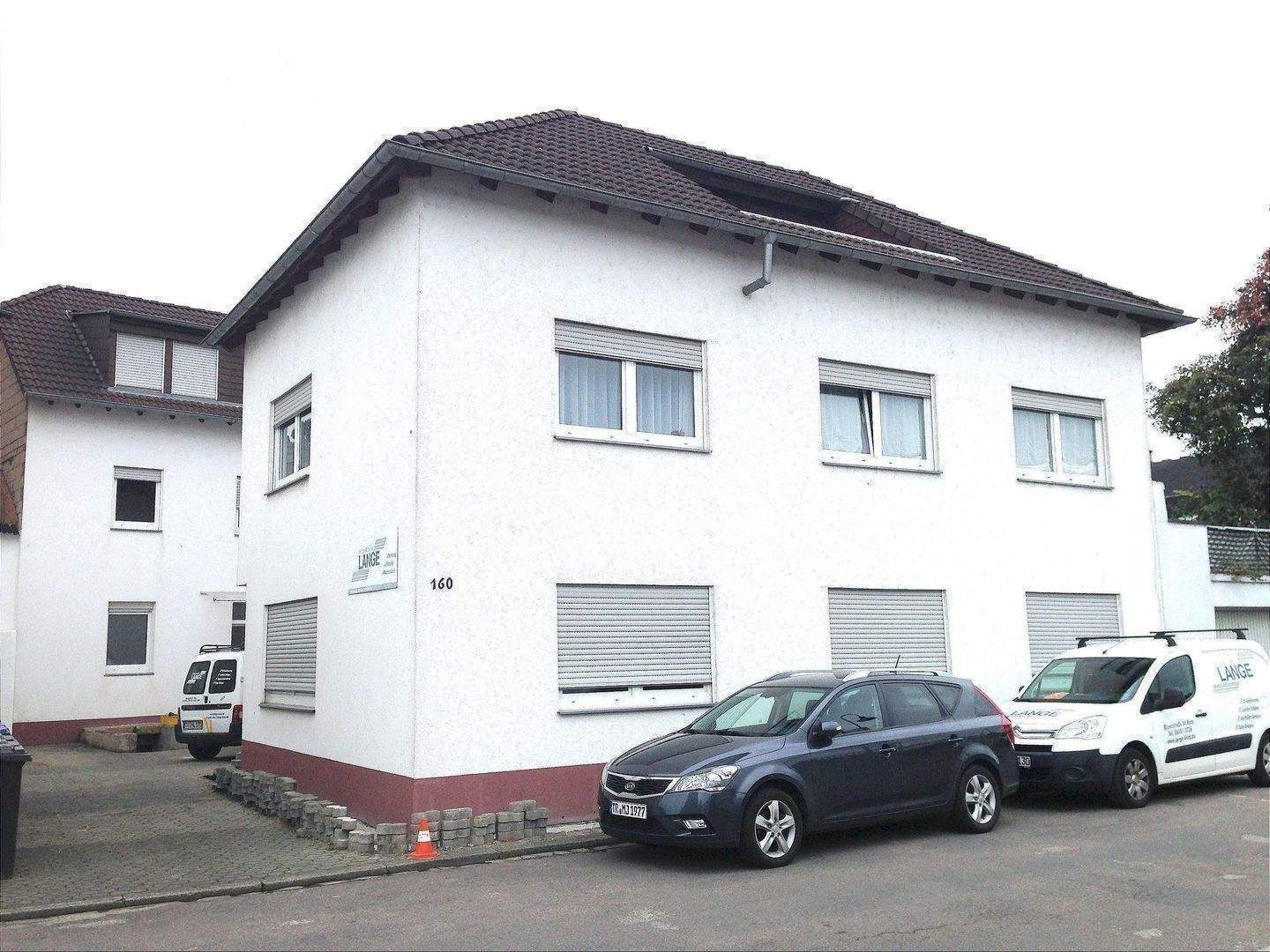 Kapitalanlage / Gepflegtes Mehrfamilienhaus mit 8 Wohneinheiten in ruhiger Lage von Konz-Karthaus – Konz – Bild 1 von 9