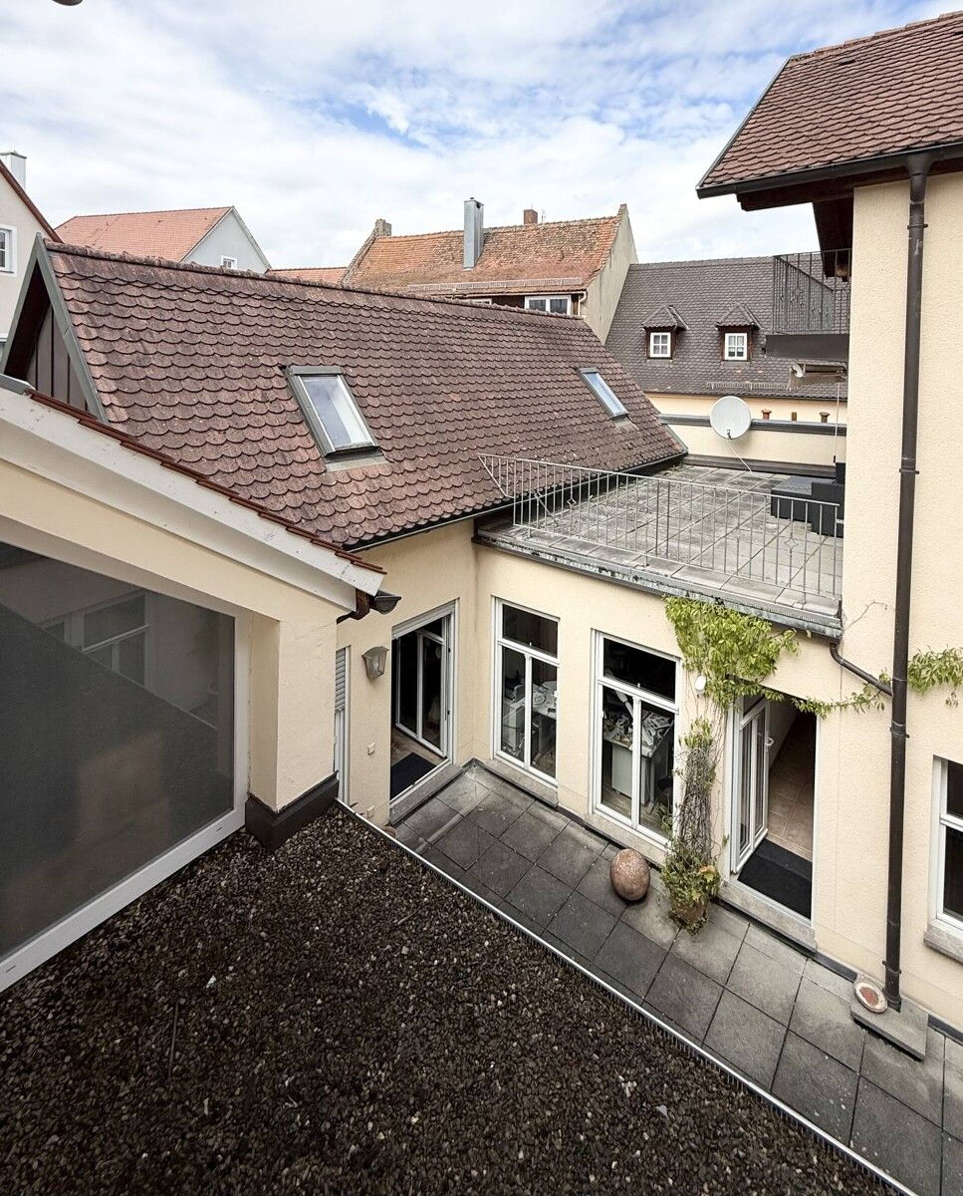 Haus in 91438 Bad Windsheim mit 370 m² kaufen