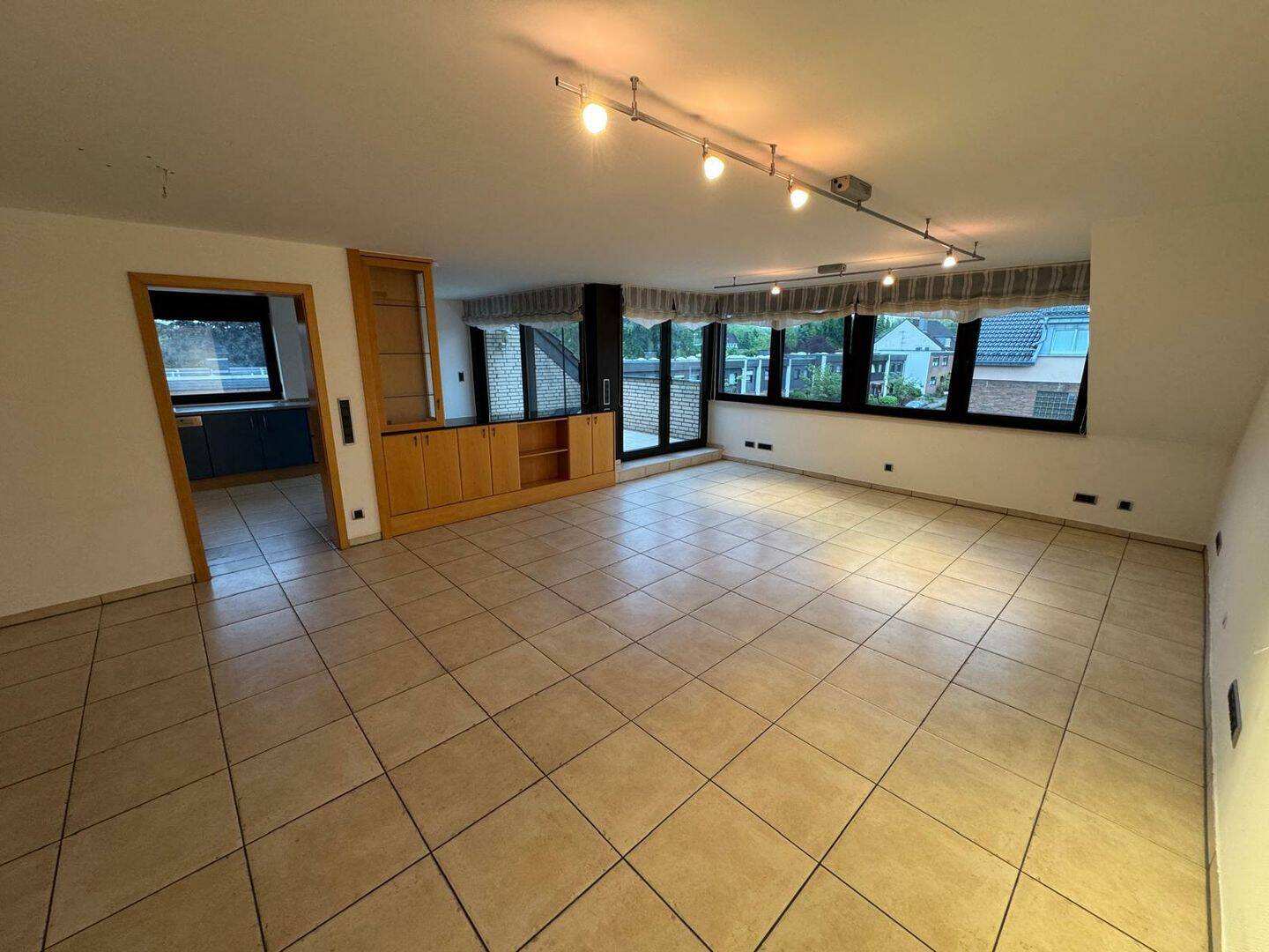 Großzügige 3,5-Zimmer-Eigentumswohnung mit Dachterrasse in Bottrop – Bottrop – Vorschaubild 6