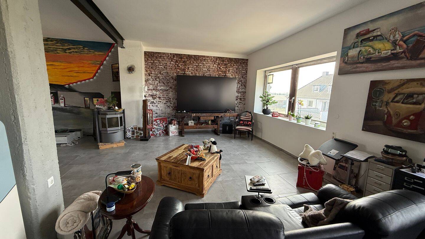 Außergewöhnliches Loft mit 300 m² Wohnfläche und individueller Raumgestaltung - 6 bis 8 Zimmer – Rheinberg – Vorschaubild 2