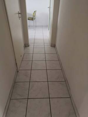 Sehr gepflegte 2-Zi-Whg mit Balkon von Privat – 90429 Nürnberg – Vorschaubild 7
