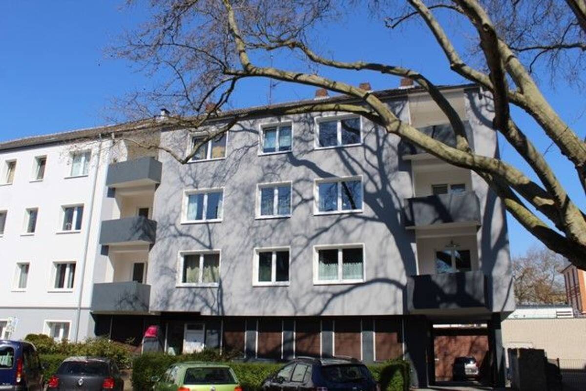 Im Kreuzviertel...4-Zimmer-Whg. mit zwei Balkonen und Garage – 44139 Dortmund – Bild 1 von 9