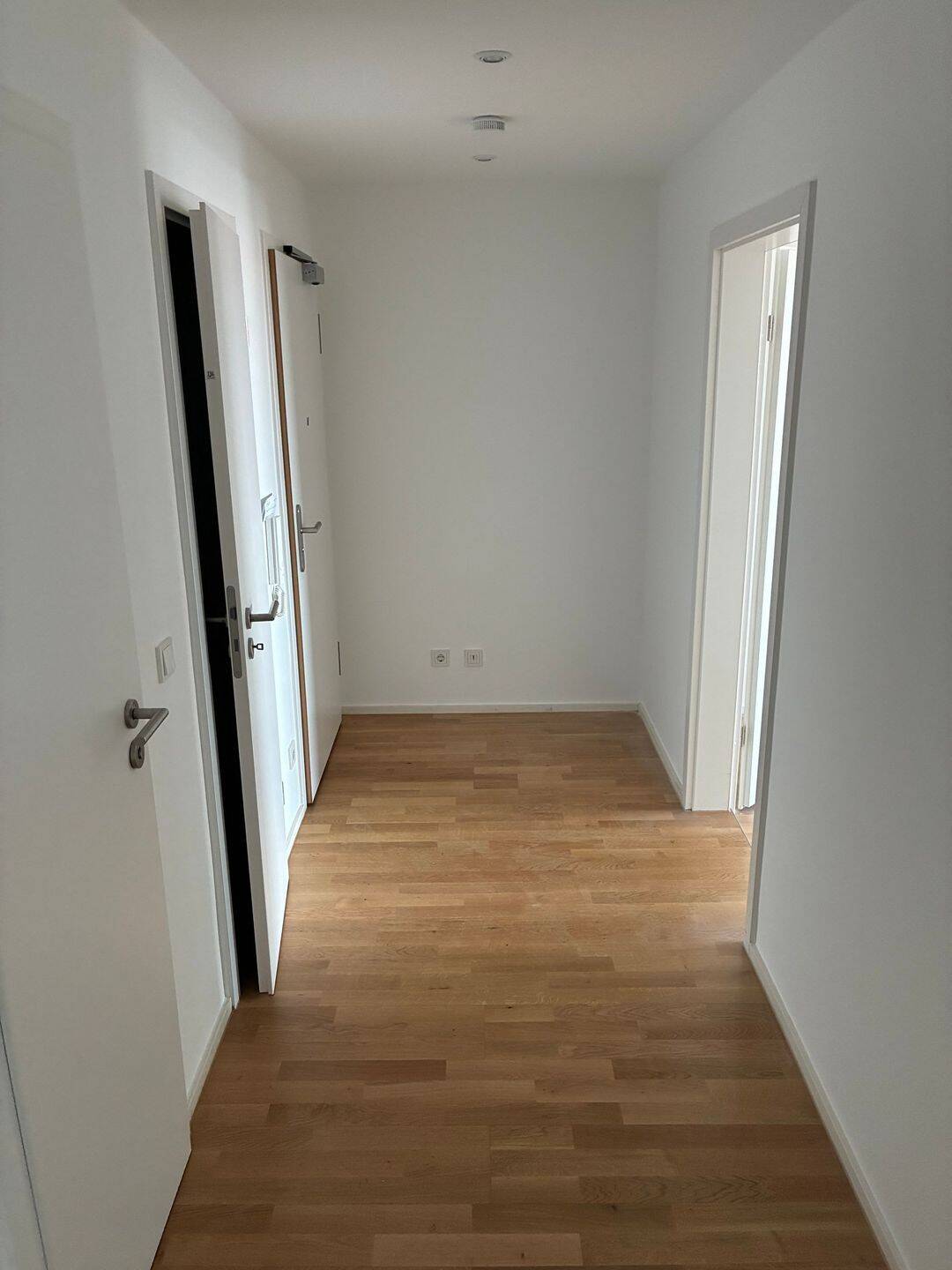 Zentral in Pasing 6. Stock: 3-Zimmer-Wohnung mit Balkon in München-Bäckerstraße – München – Vorschaubild 3