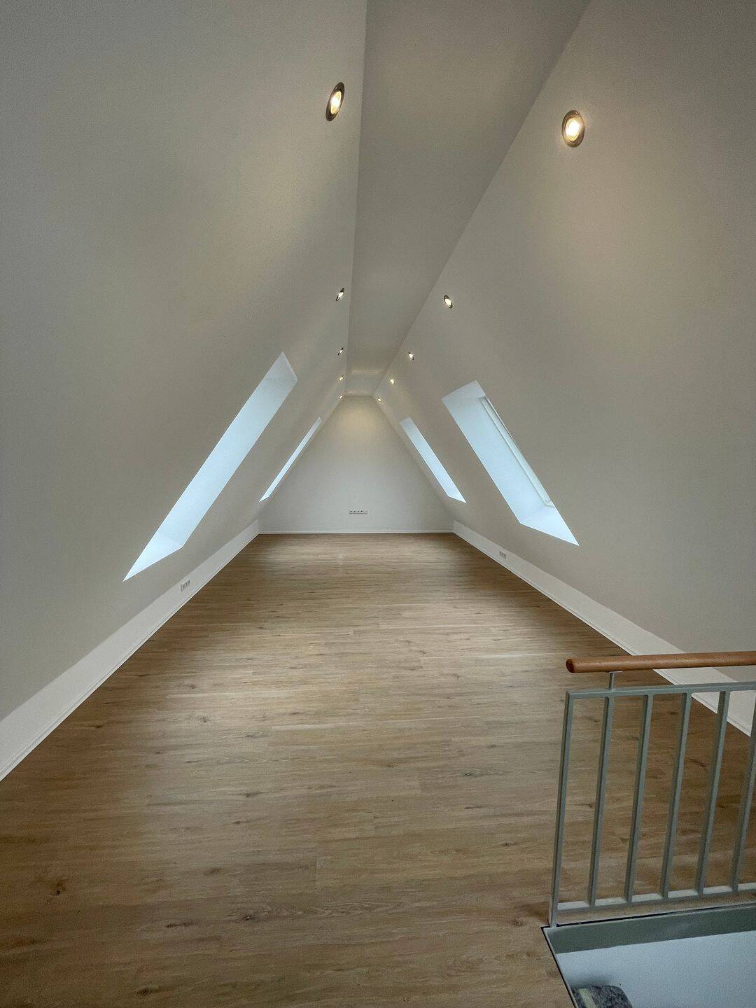 Schicke 4-Zi.-Maisonette-Wohnung – Bietigheim-Bissingen – Vorschaubild 3
