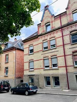 frisch renoviertes, leerstehendes MFH mit Balkone und Garten in sehr guter Lage