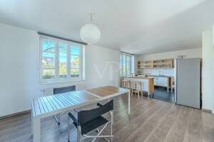 Elegantes Stadthaus mit Wohlfühlgarten und lichtdurchflutetem Wellness-Dachgeschoss – 13129 Berlin – Vorschaubild 7