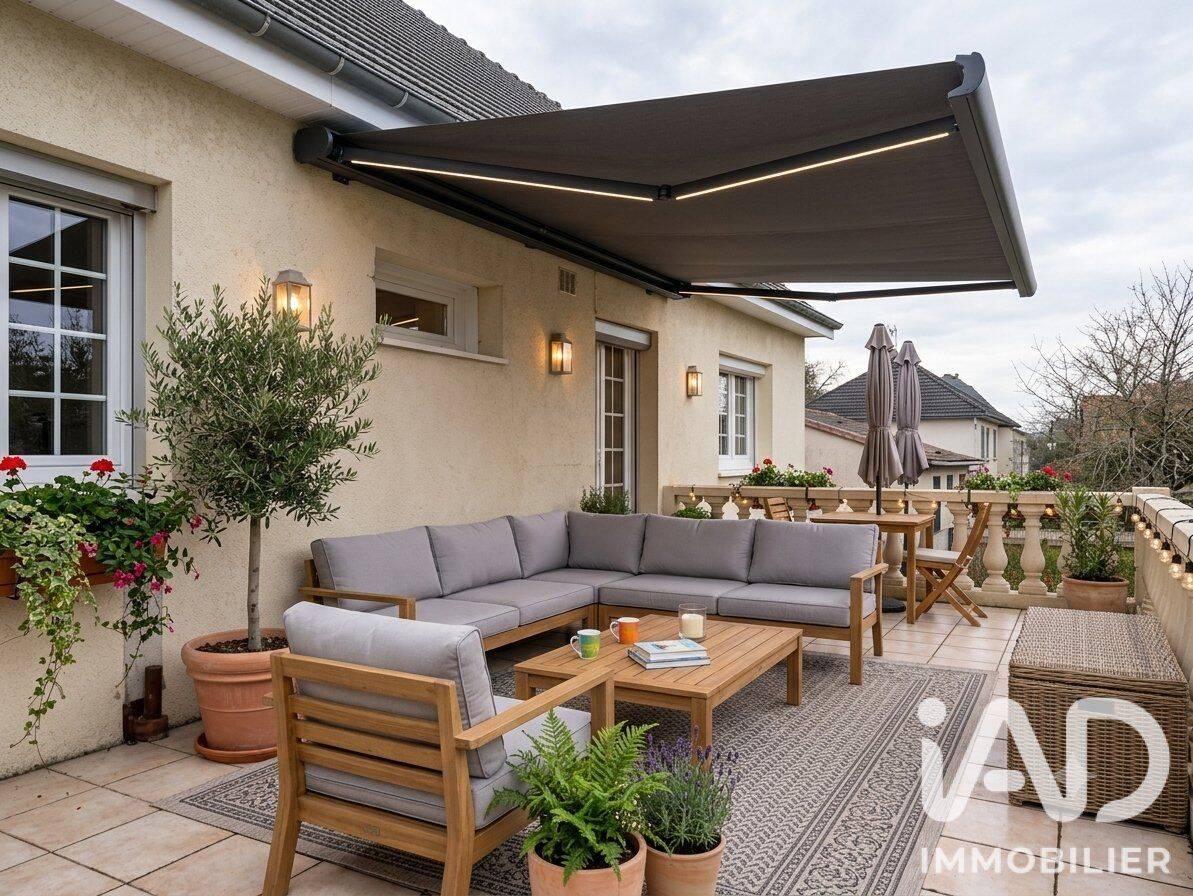 Maison 6 pièces 168 m² · à Béville-le-Comte · 168 m² · 225 000 €