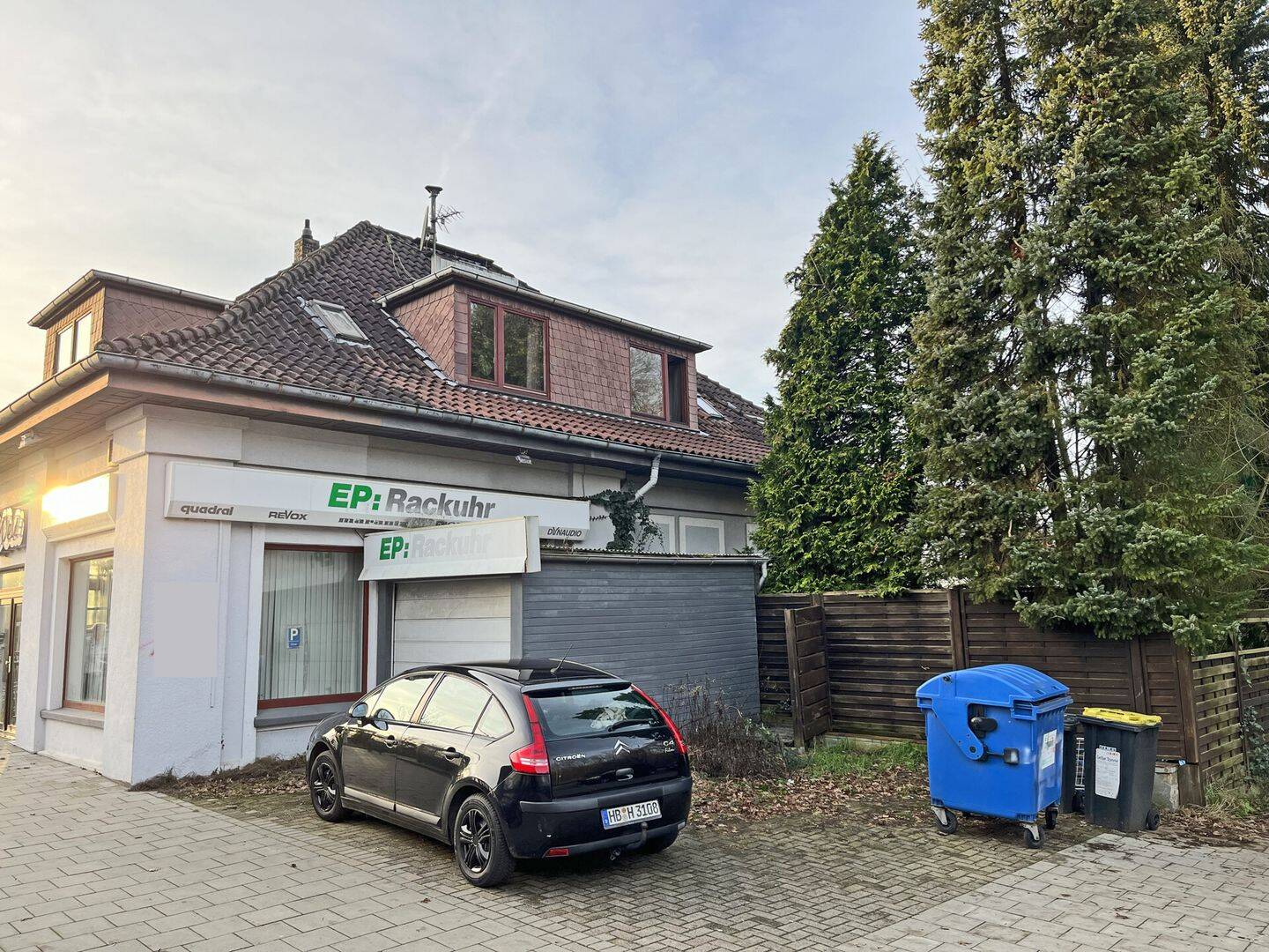 Starten Sie ihr Business! Vielseitig nutzbares Wohn- und Geschäftshaus in Bremerhaven-Geestemünde – Bremerhaven – Vorschaubild 3