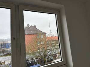 Frisch renovierte 2,5-Zimmerwohnung in der Augustenstr. 52 in Kiel zu vermieten! Otto Stöben GmbH – 24143 Kiel – Vorschaubild 5