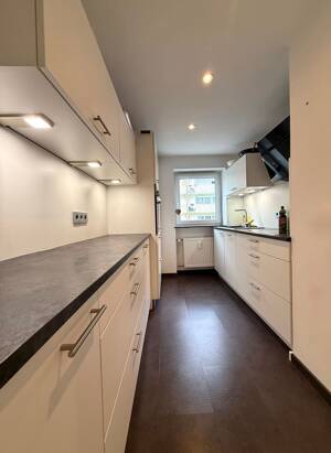 Modernisierte 3- Zimmer Wohnung in ruhiger Seitenstraßenlage – 90425 Nürnberg – Vorschaubild 4
