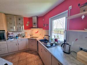 Attraktive 4-Zimmer-Wohnung mit zwei Balkons und einem beheizbaren Hobbyraum ... – 90768 Fürth – Vorschaubild 5