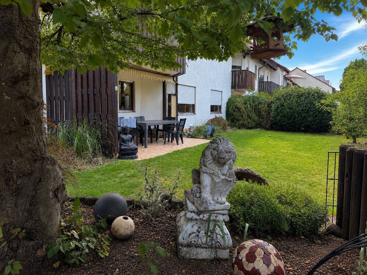 Großzügig wohnen mit Garten - attraktiver Kaufpreis durch Erbbaurecht – 85055 Ingolstadt – Bild 1 von 9