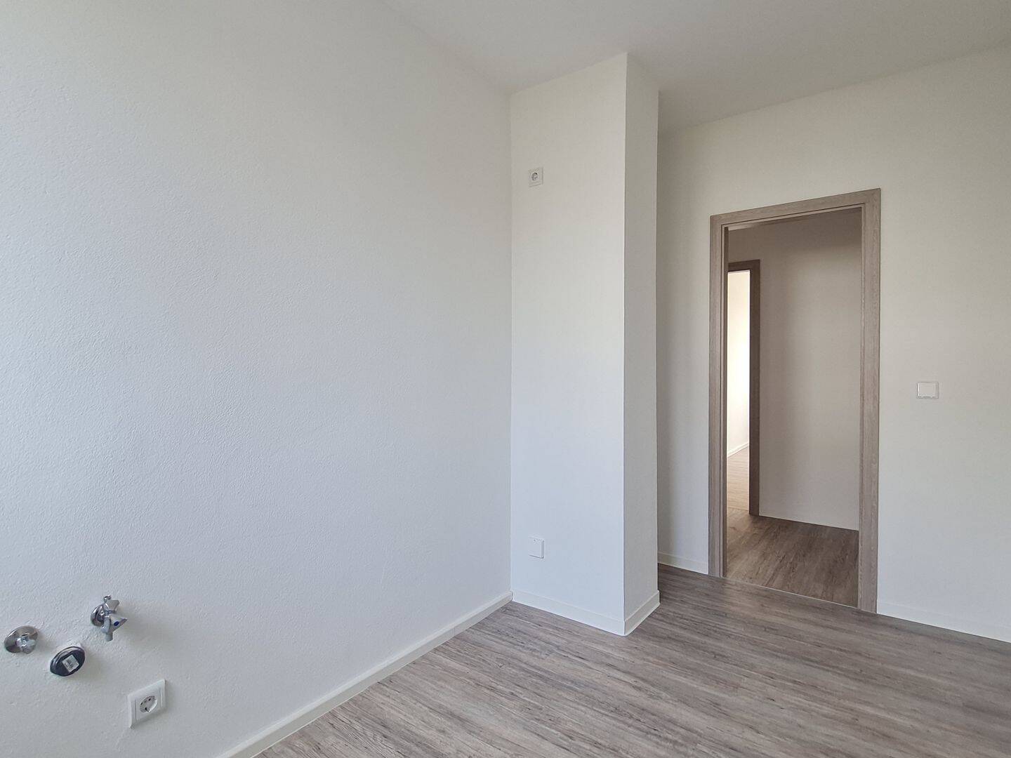 charmante, helle Wohnung Erstbezug – Chemnitz – Vorschaubild 4