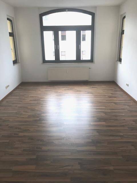 Schöne freundliche 4-R-Wohnung in MD./Alte- Neustadt, im 3.OG ca.105 m² BLK zu vermieten . – Magdeburg – Vorschaubild 2