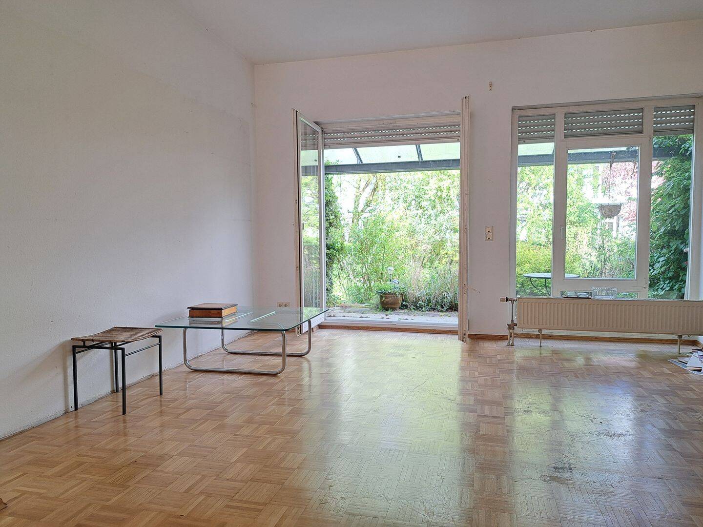 Karlsruhe-Rüppurr: RH-Mittelhaus (Bj. 1991) architektonisch interessant. In grüner, ruhiger u. kinderfreundl. Lage "Am Rüppurrer Schloß". – Karlsruhe – Bild 1 von 9