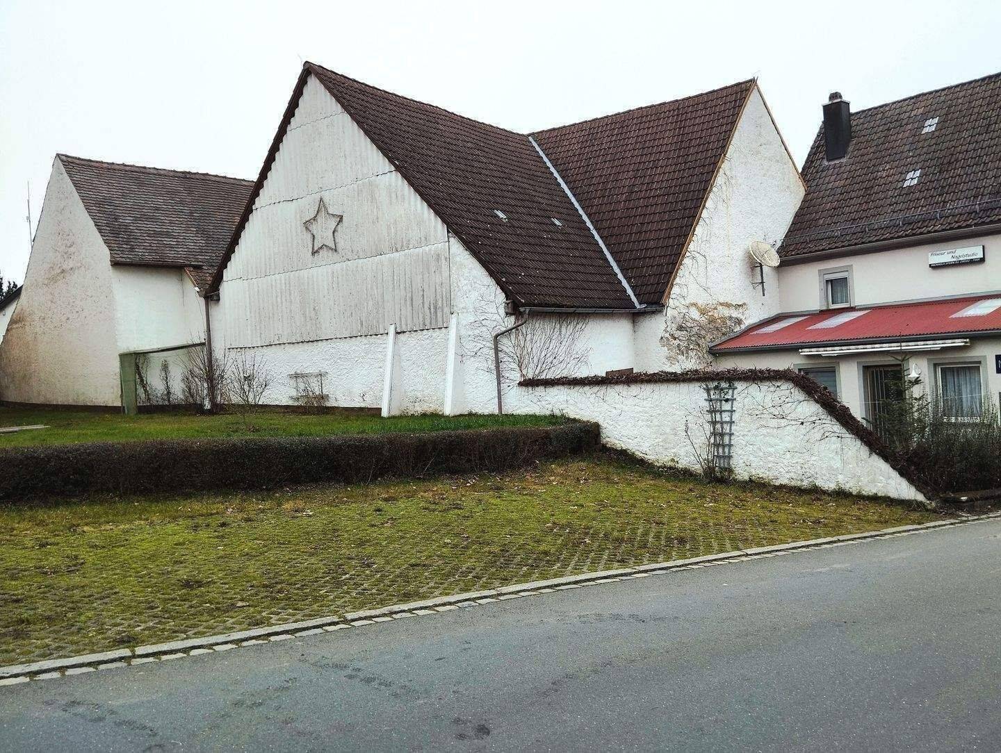 Wohn- und Geschäftshaus mit großen Lagerflächen für Handel und Handwerk – Markt Taschendorf – Vorschaubild 3