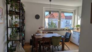 Lichtdurchflutete, sanierte 3-Zi-Whg in Top Lage Würzburg Zellerau mit Balkon und EBK – 97082 Würzburg – Vorschaubild 3