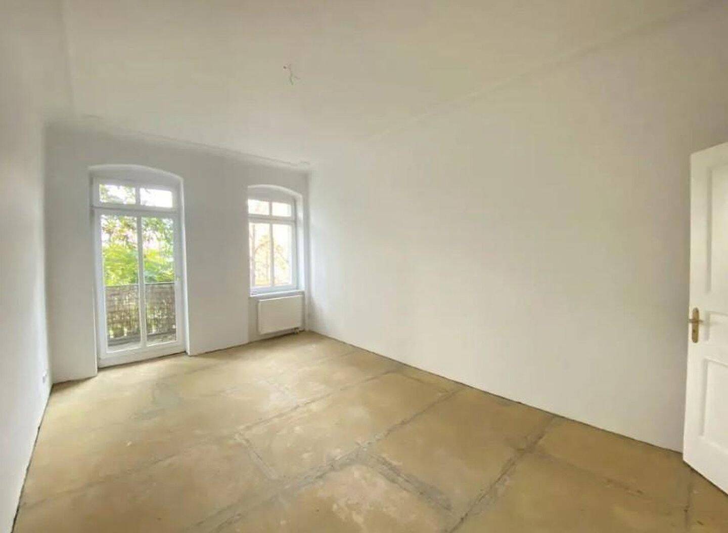 leerstehende 2 Zimmer Wohnung in Prenzlauerberg – Berlin – Vorschaubild 3