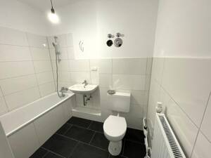 Charmante 3-Zimmer-Wohnung mit neuem Bad und Schallschutzfenstern in Wolfsburg – 38448 Wolfsburg – Vorschaubild 7