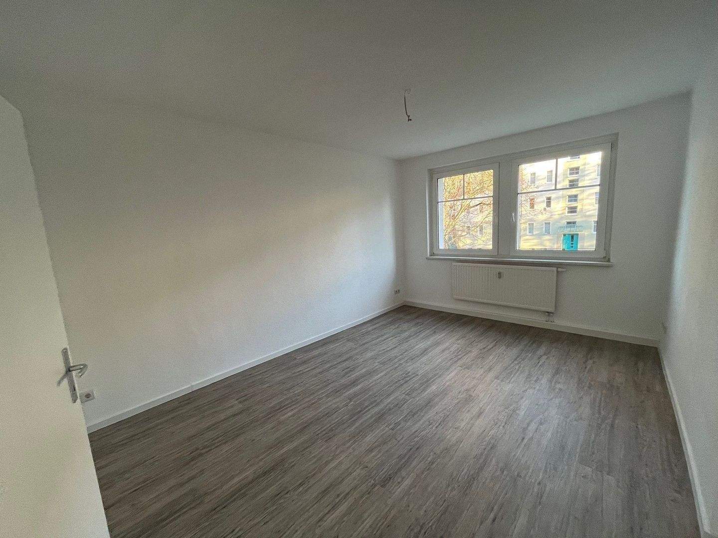 Kleines, schickes 1-Zimmer-Appartement mit Einbauküche, sofort einzugsfertig – Zwickau – Vorschaubild 4
