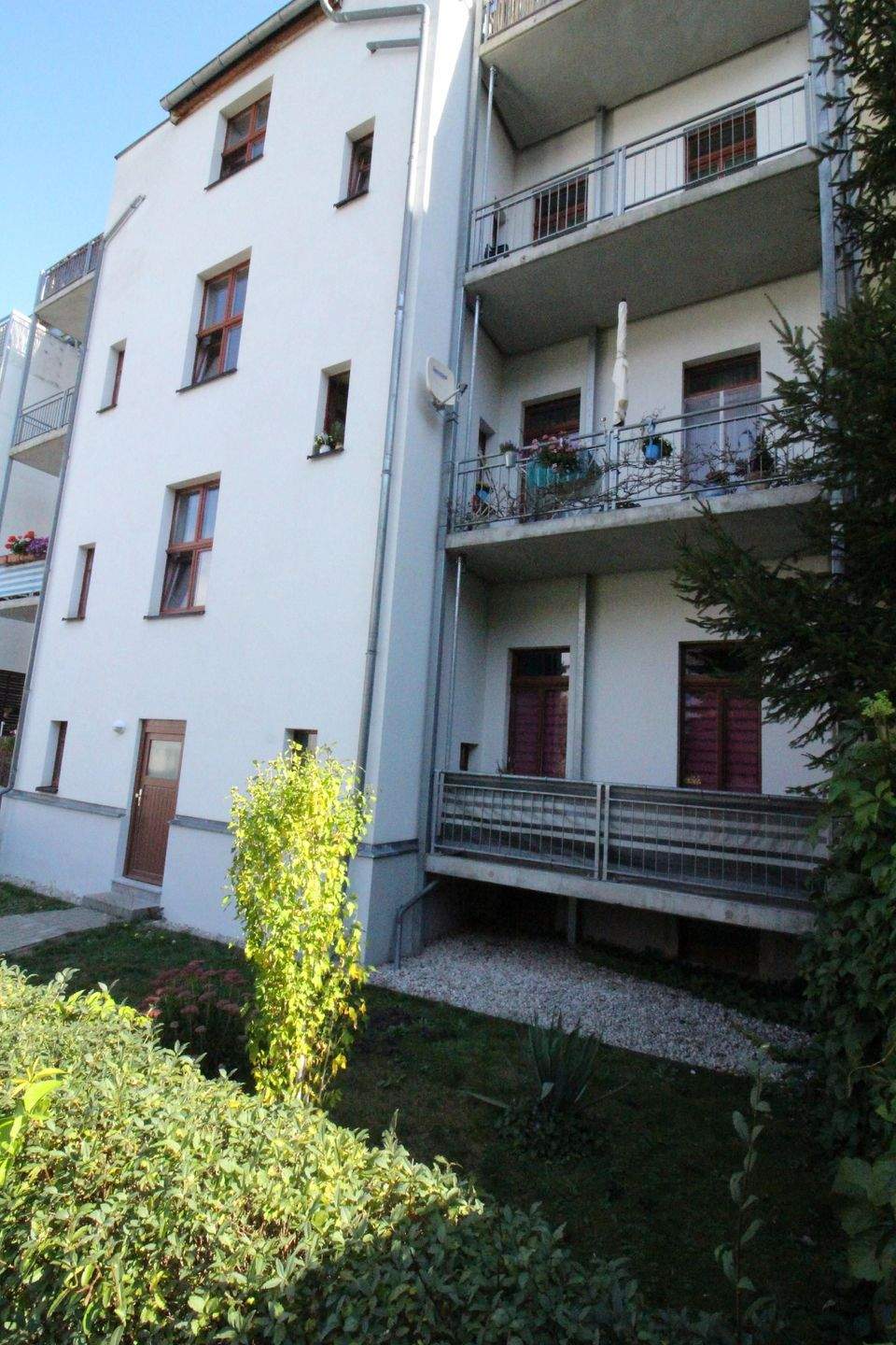 mit Stellplatz, Westbalkon in ruhiger und zentraler Wohnlage – Chemnitz – Vorschaubild 9