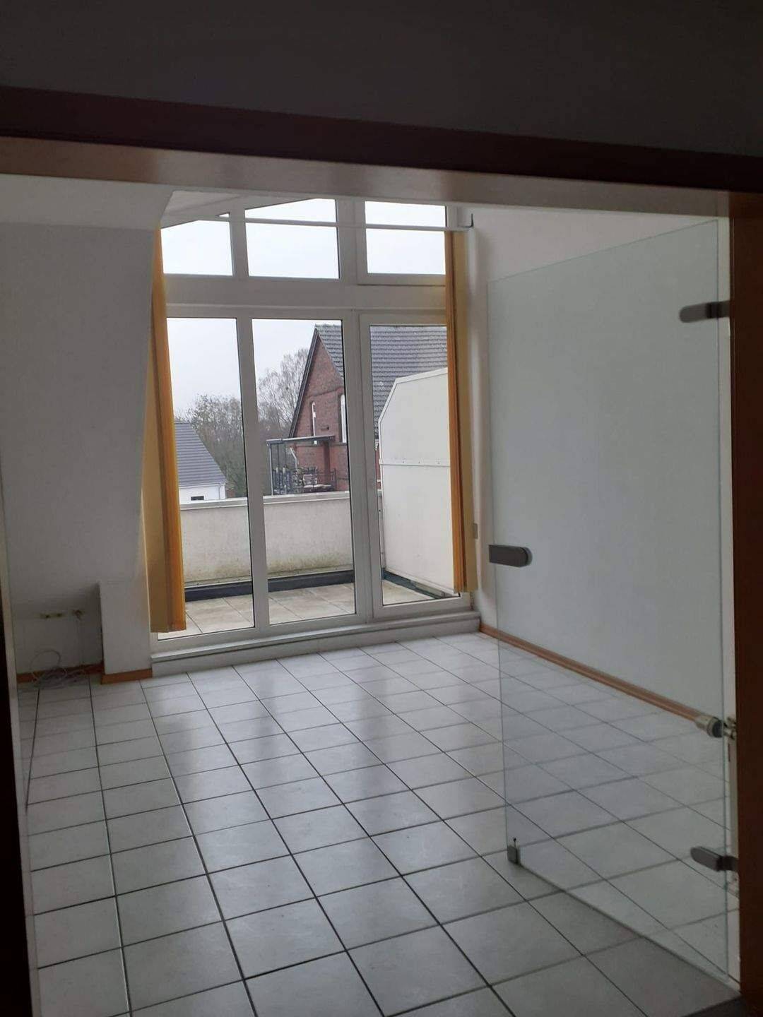 Wohnung mit Dachterrasse und Stellplatz – Dortmund – Vorschaubild 3