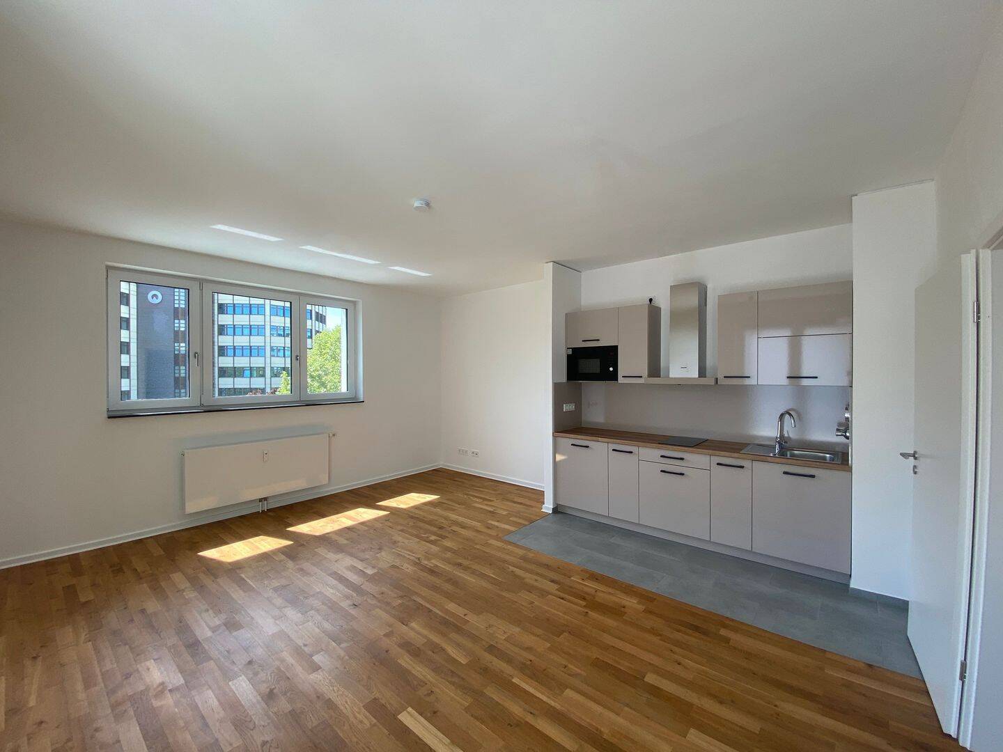 Ankommen. Wohlfühlen. Zuhause - moderne, bezugsfreie Eigentumswohnung in Mariendorf – Berlin – Vorschaubild 2