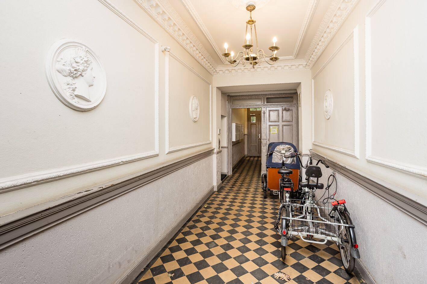 4-Zimmer-Altbauwohnung im Wrangelkiez! – Berlin – Vorschaubild 9