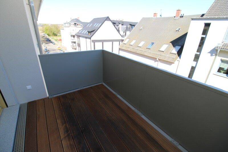 Erstbezug : Exklusiver Neubau im Zentrum mit Balkon, Fußbodenheizung und Parkett! – Chemnitz – Vorschaubild 6