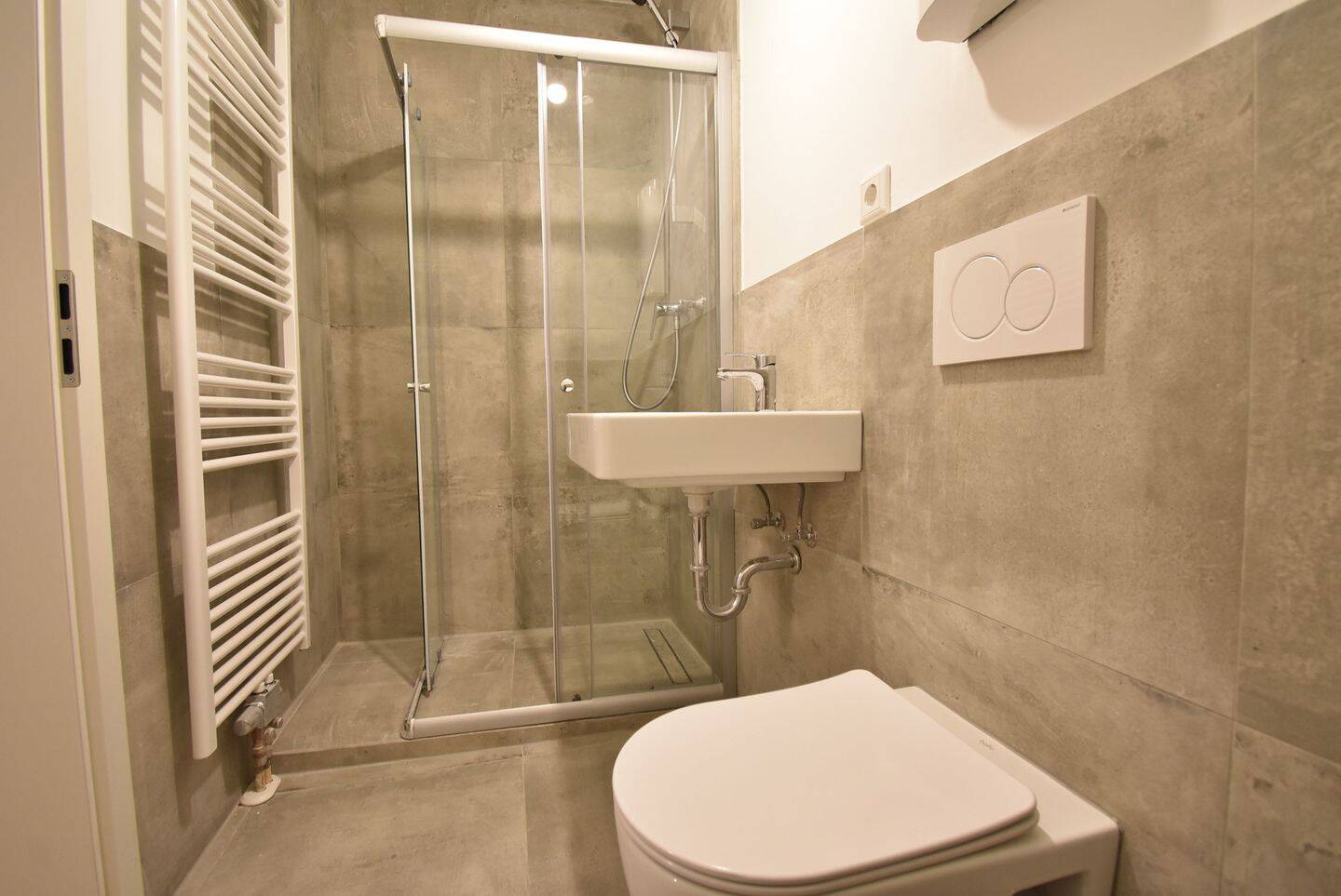 PROVISIONSFREI! Renoviertes Apartment mit Balkon in Düsseldorf – Düsseldorf – Vorschaubild 8